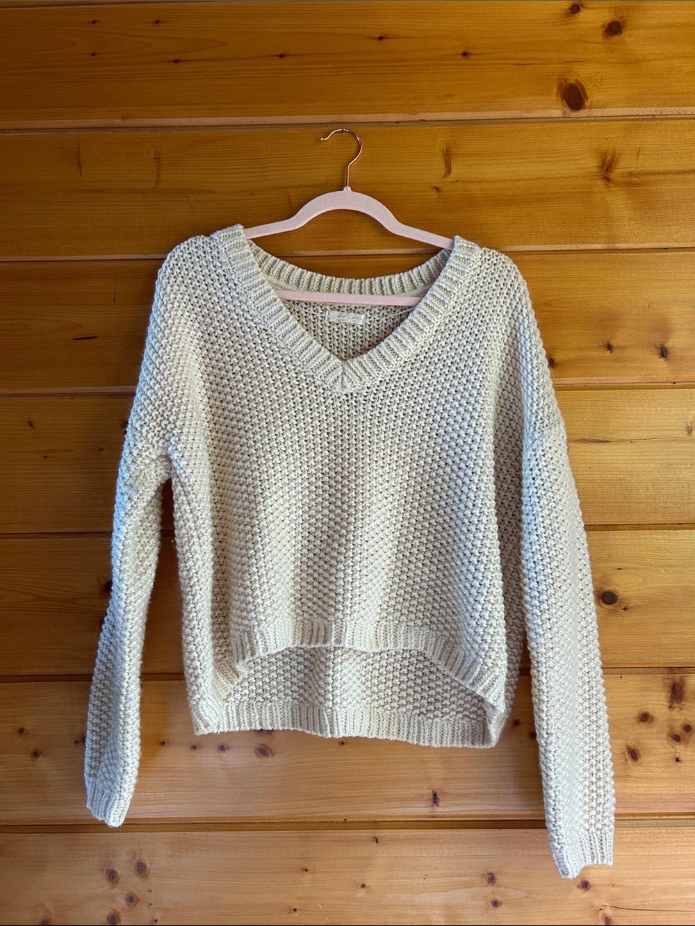 La Hearts Cream V-Neck Chunky Knit Sweater